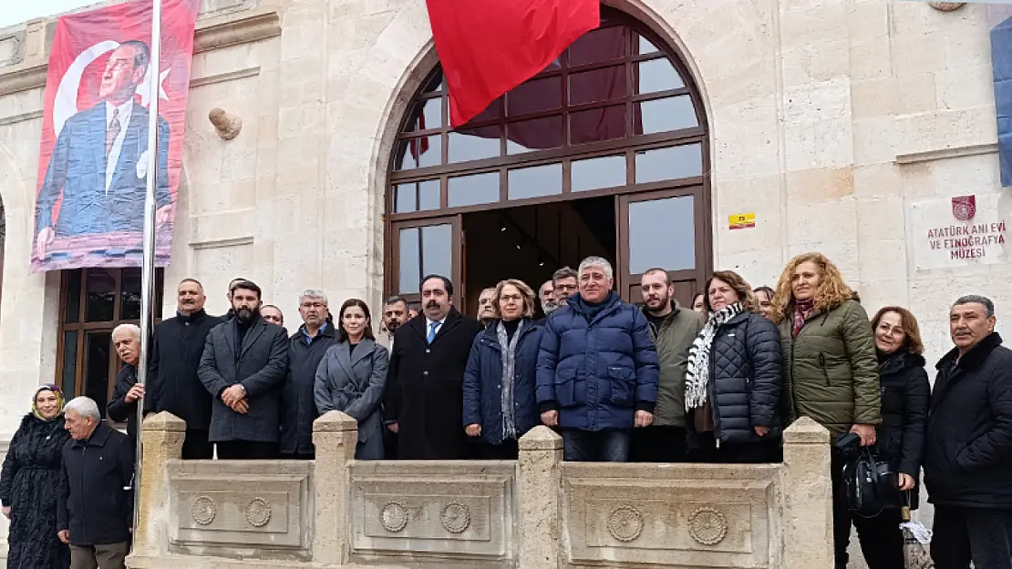 CHP Malatya, Atatürk'ün Malatya'ya Gelişinin 94. Yıl Dönümünü Andı