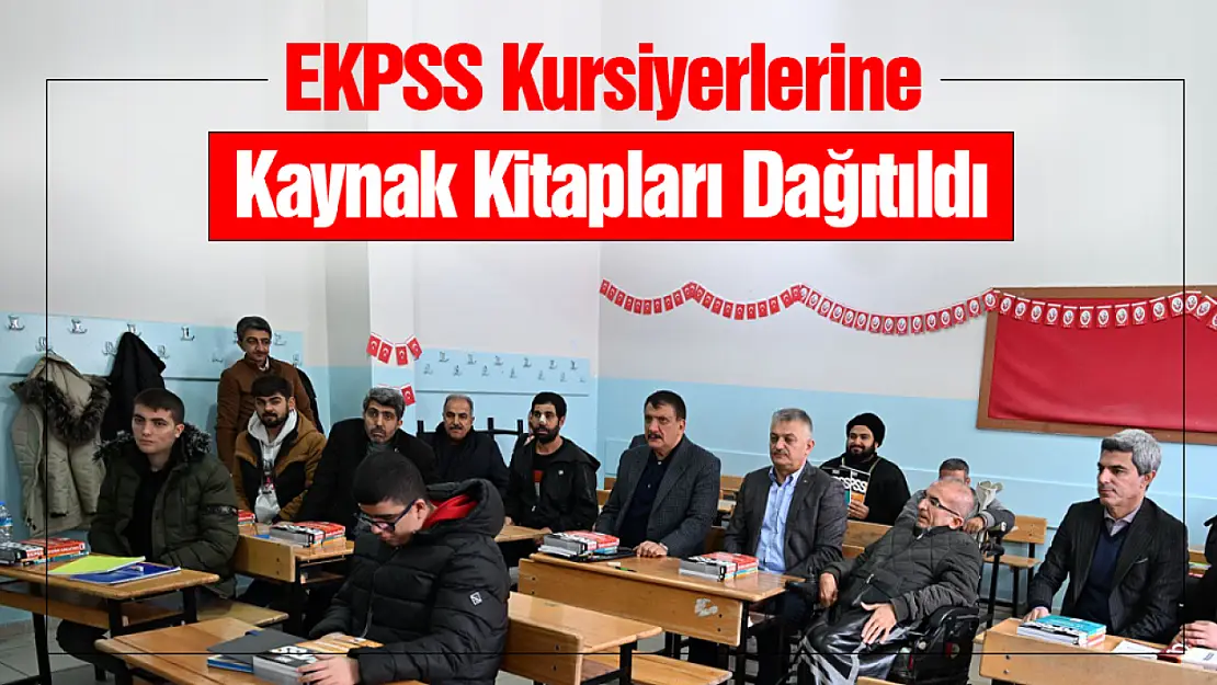 EKPSS Kursiyerlerine Kaynak Kitapları Dağıtıldı...