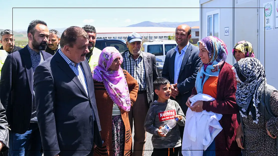 Gürkan: Malatya'mızı  Hep birlikte  Yeniden ayağa  Kaldıracağız