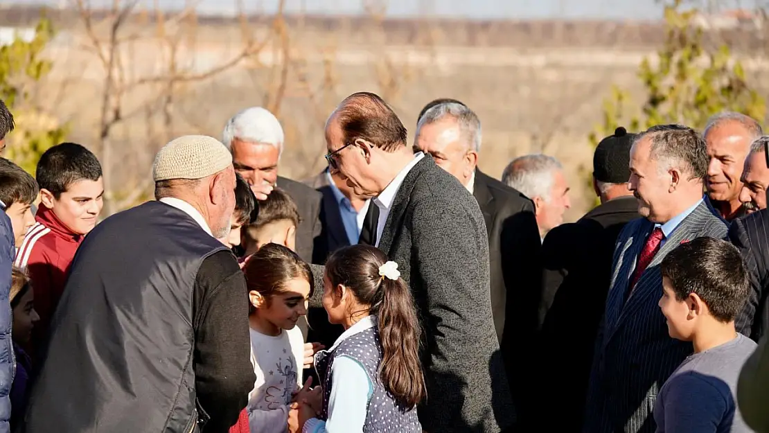 İlhan Geçit: 'Kim Ehil ise, kim liyakat sahibi ise ona evet diyelim'