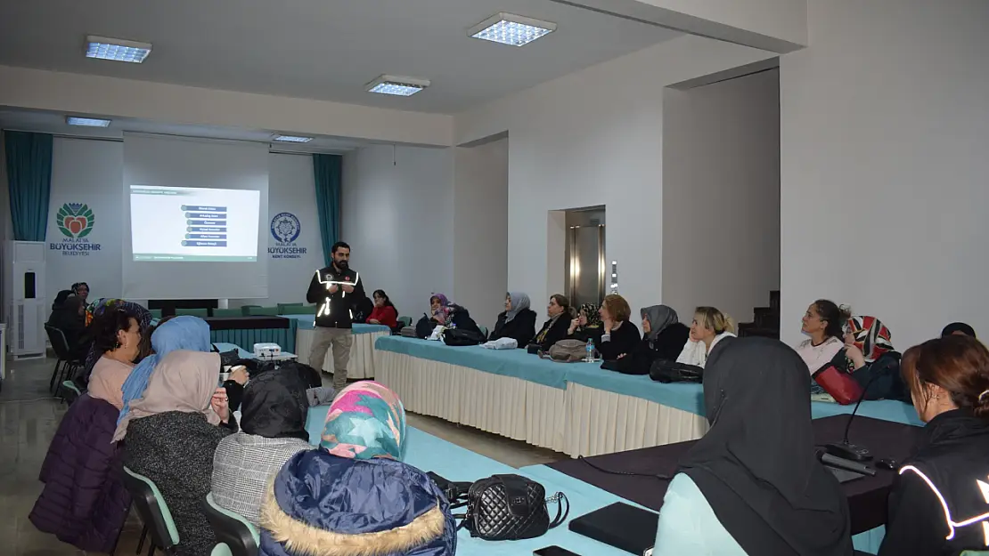 Malatya'da 'En İyi Narkotik Polisi Anne' Projesi Tanıtıldı