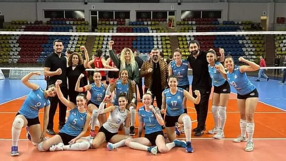 Malatya Nicer Hotel Voleybol Hükmen Galip!