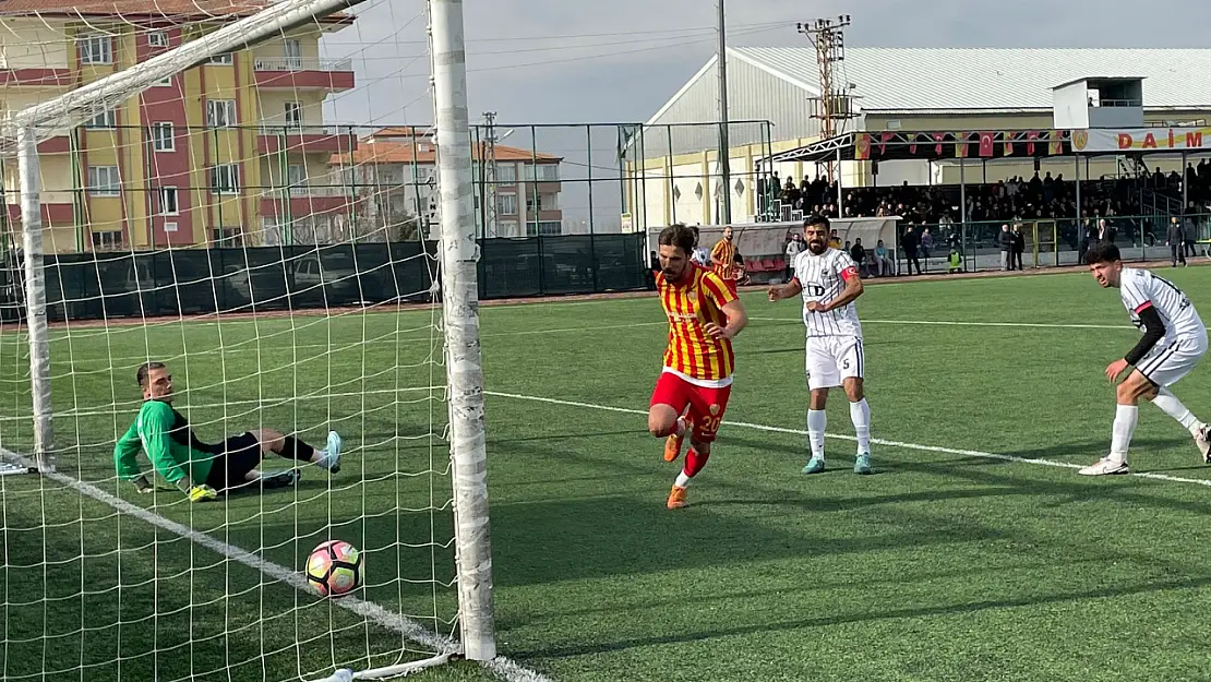 Malatyaspor, Kangal Termikspor'u 2-0 mağlup etti.