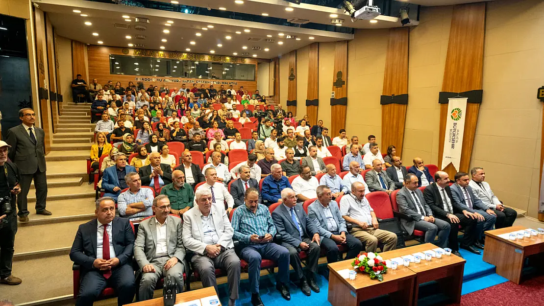 Prof. Dr. Mehmet Çelik : Malatya'nın Türk yerleşim yeri  Battalgazi'dir