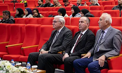 Erzincan Binali Yıldırım Üniversitesi'nde 'Su Verimliliği Seferberliği ve Tedbirleri Eğitimi' verildi.