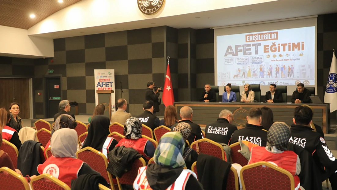 39 Personel Kapsayıcı Afet Eğitiminden Sertifika Aldı