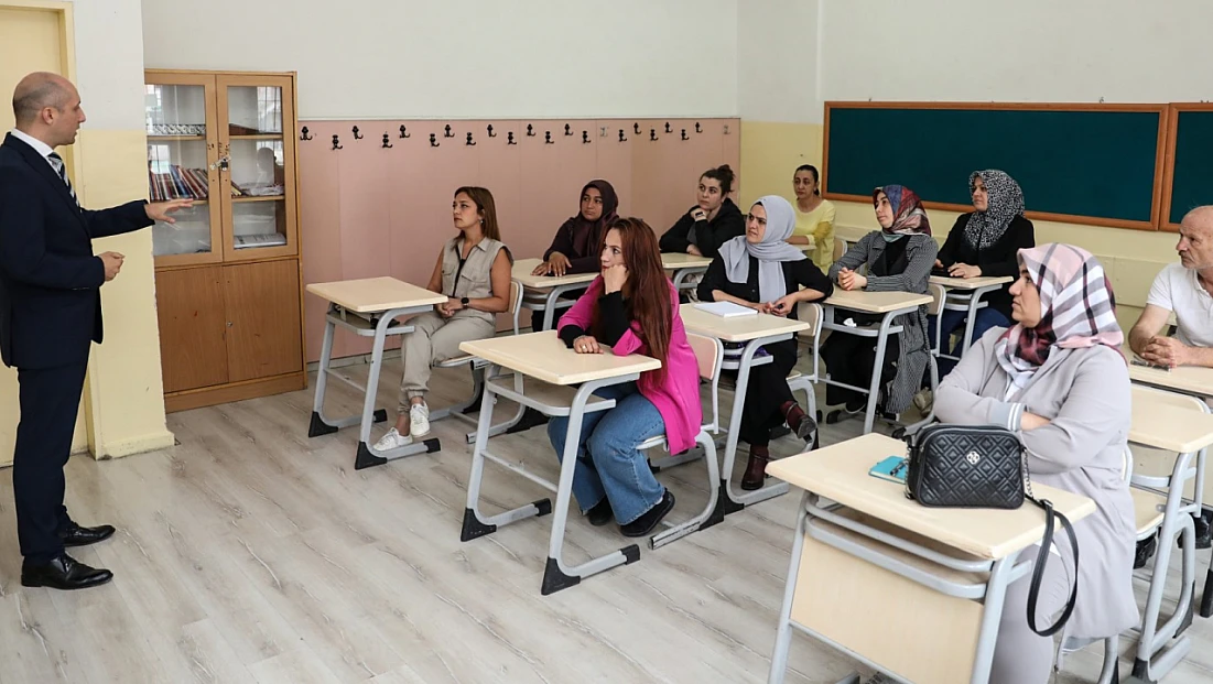 Aile Okulu ve Aile Yılı Projeleri 12 Milyonu Aşkın Kişiye Ulaştı