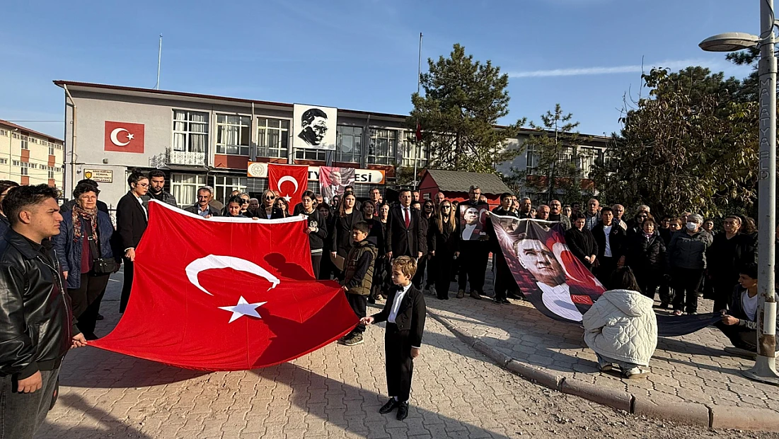 CHP İlçe Başkanları: Atatürk’ü Kalbimizden Silemezsiniz