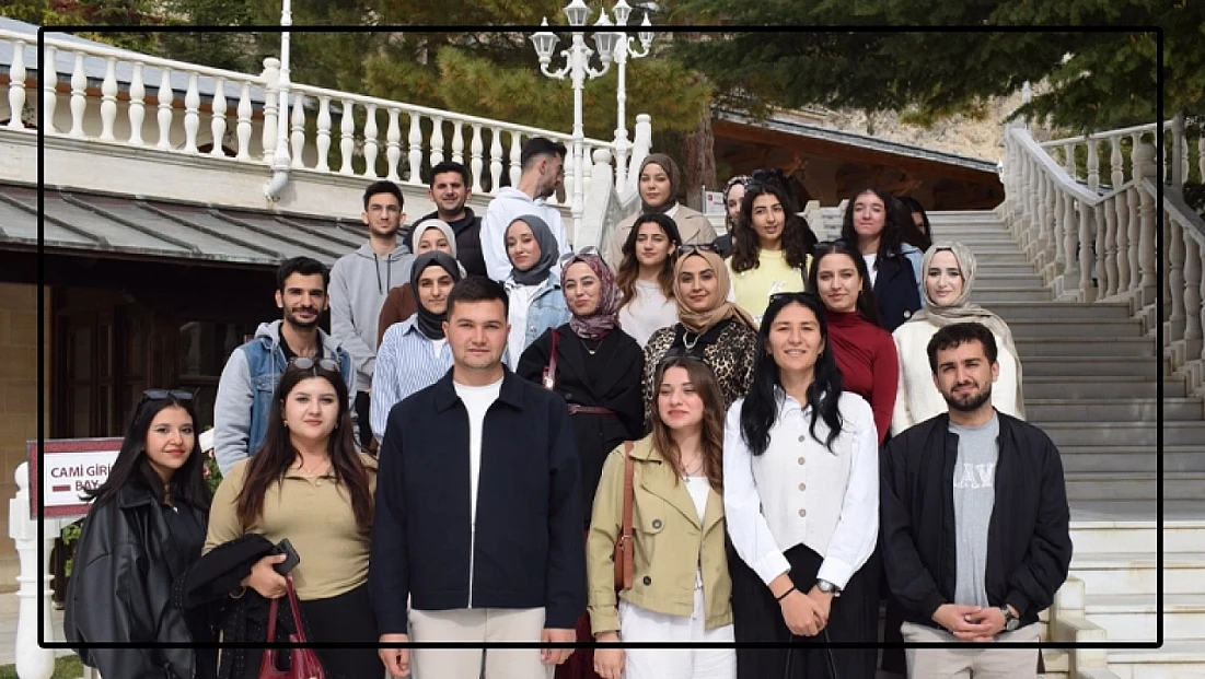 Gençlik Meclisi, Darende’de Tarih ve Doğa Buluşmasına Katıldı