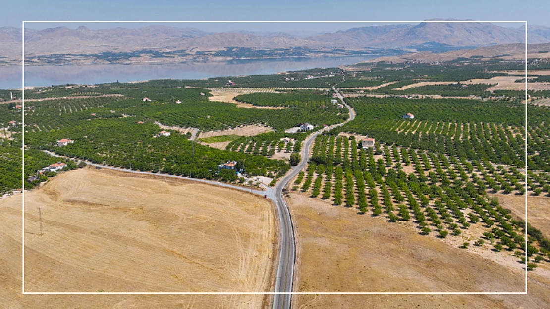 Ağılyazı, Kuluşağı, Yarımcahan'da Yol Genişletme Çalışmaları Devam Ediyor...