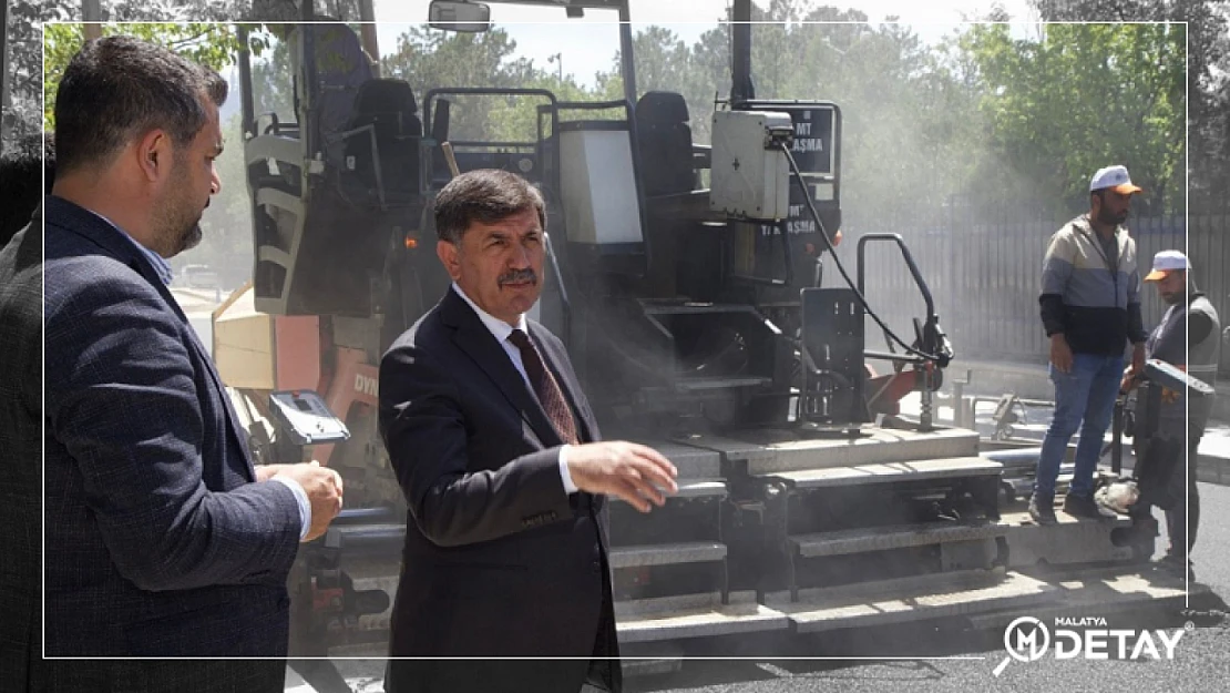 Başkan Bekir Aksun Kurutilek yolundaki Asfalt serim çalışmasını yerinde inceledi.