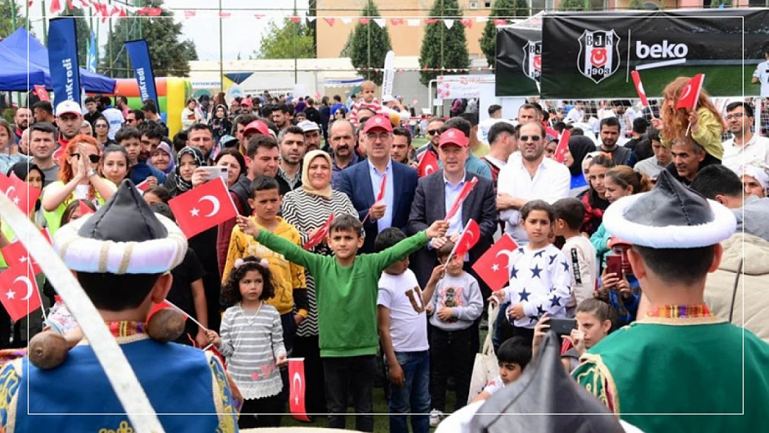 Başkan Güngör, Çocukların Neşesine Ortak Oldu