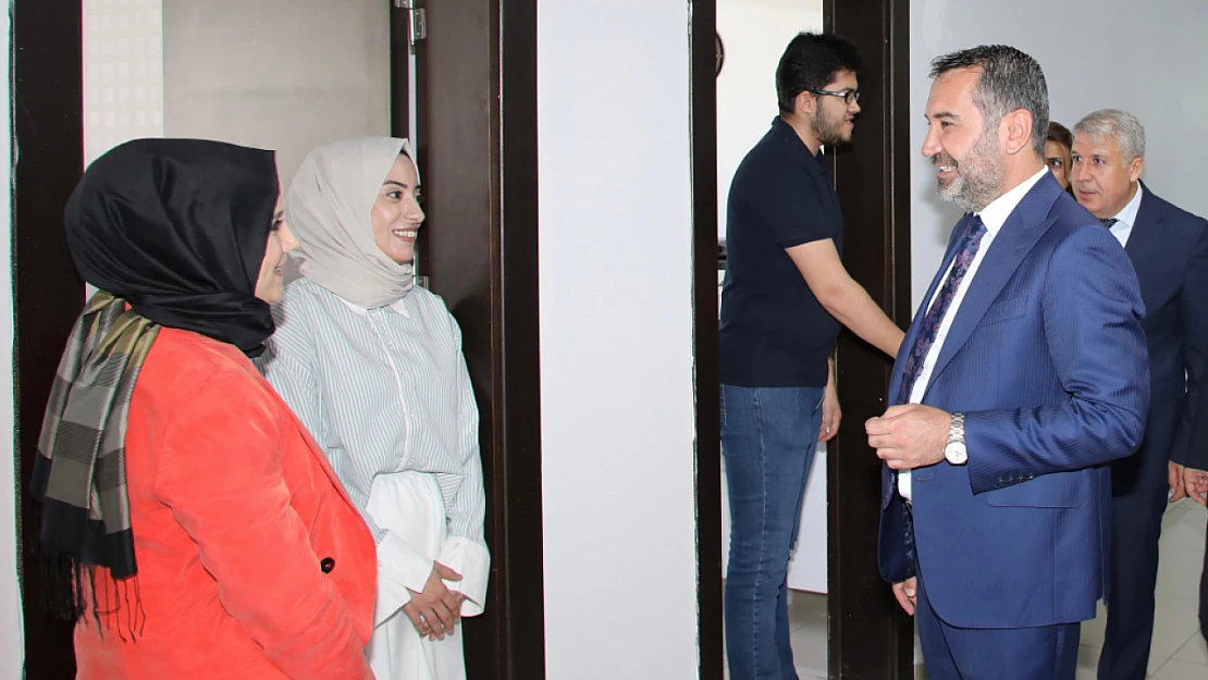Başkan Şerifoğulları'ndan Personelle Bayramlaşma Ziyareti