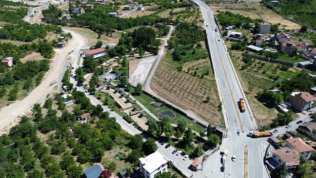 Battalgazi Belediyesi'nden Çınar Park'ta Temizlik Seferberliği