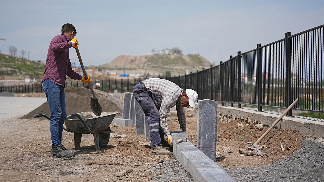 Battalgazi'de Altyapı ve Çevre Düzenlemeleri Hız Kazandı