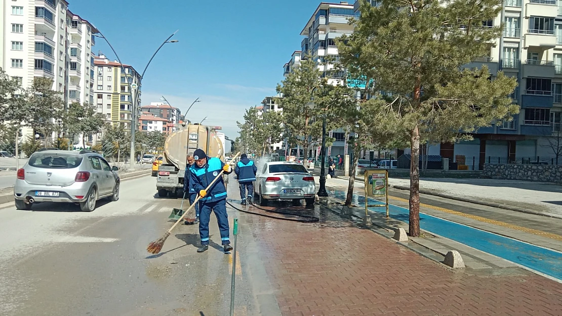 Battalgazi'de Temizlikte Rekor: Günlük 200 Ton Atık Bertaraf Ediliyor