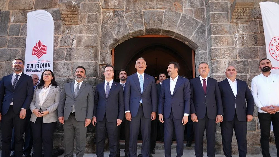 Bitlis'te Turizm Planı Netleşti: Şenlik ve Yatırımlar Yolda