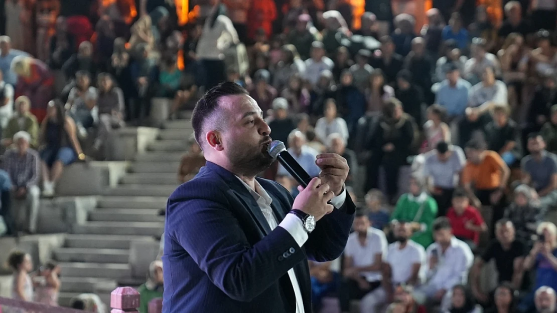 Elazığ'da Yaz Konserleri Coşkusu Sürüyor