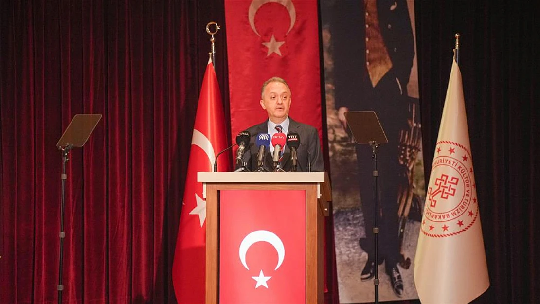 Millî Kütüphane'de Tarihî Buluşma: Türk Arkeolojisi Altın Çağını Yaşıyor