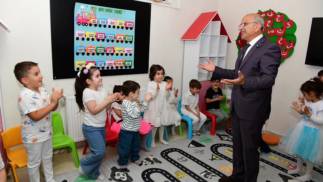 Minik Kalplerden Büyük Mutluluk: İlk Karnem Etkinliği Gerçekleşti