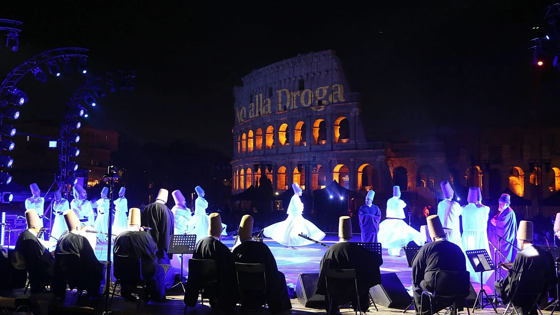 Roma'da Tarihi An: Sema Gösterisi Kolezyum'a Taşındı