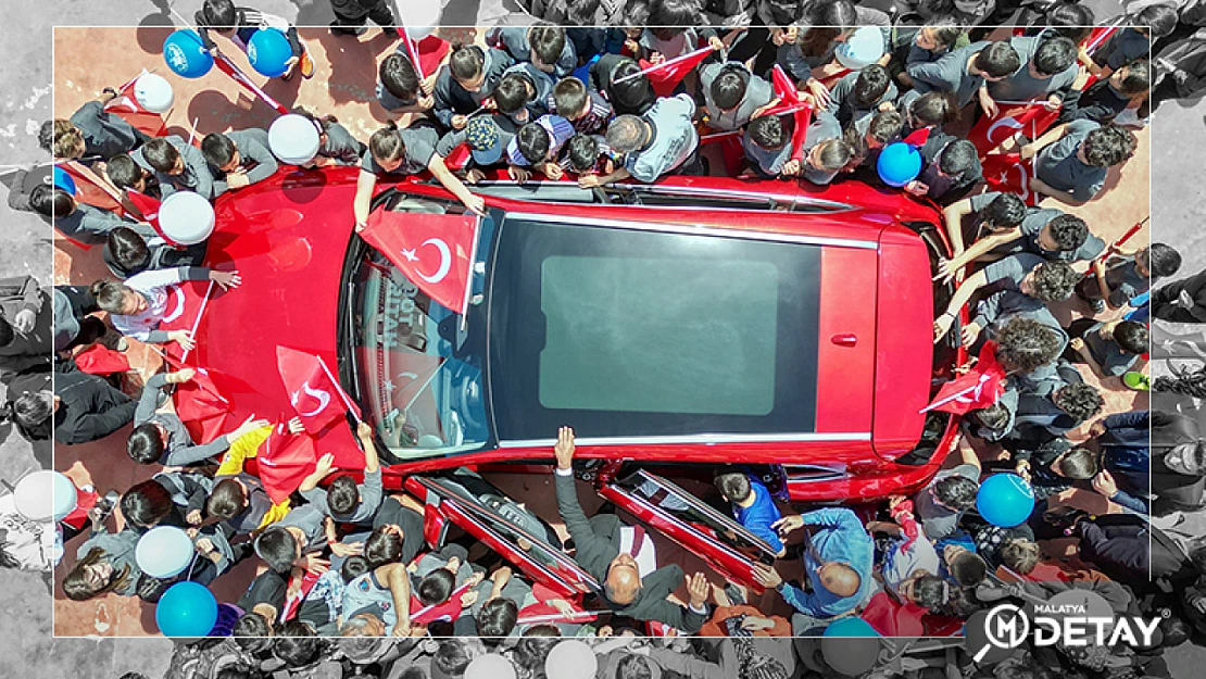 TOGG Sivas'ta Öğrencilerle Buluştu