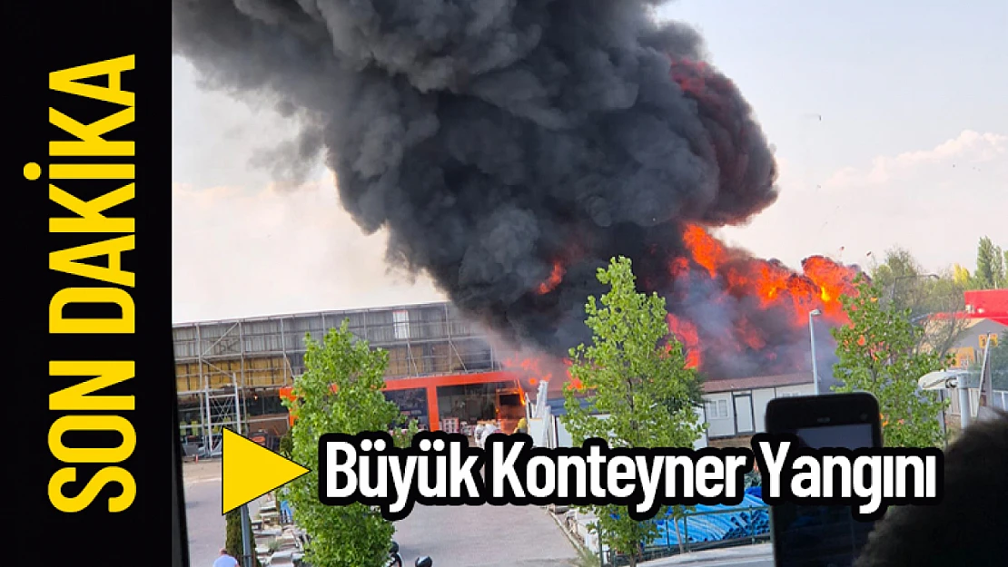 Veli Ağbaba'nın İş Yerinin Bulunduğu Alanda Yangın