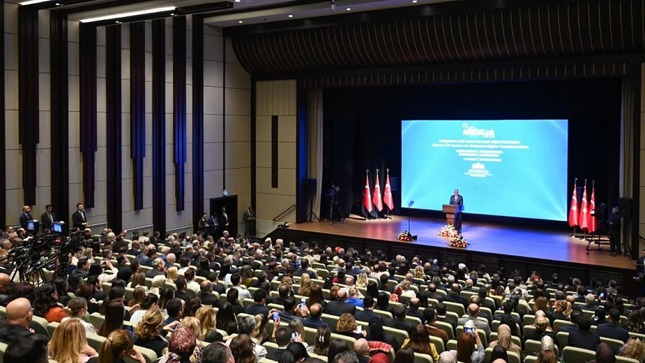 Millet Kütüphanesi 8,5 Milyon Ziyaretçiye Ulaştı