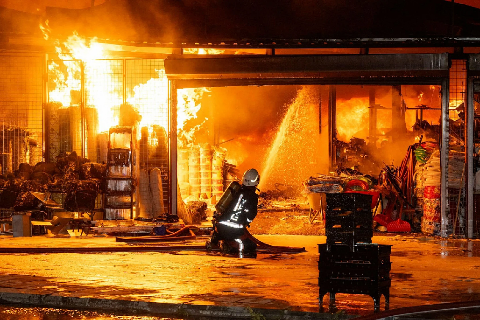 Malatya'da Çarşı Yandı..