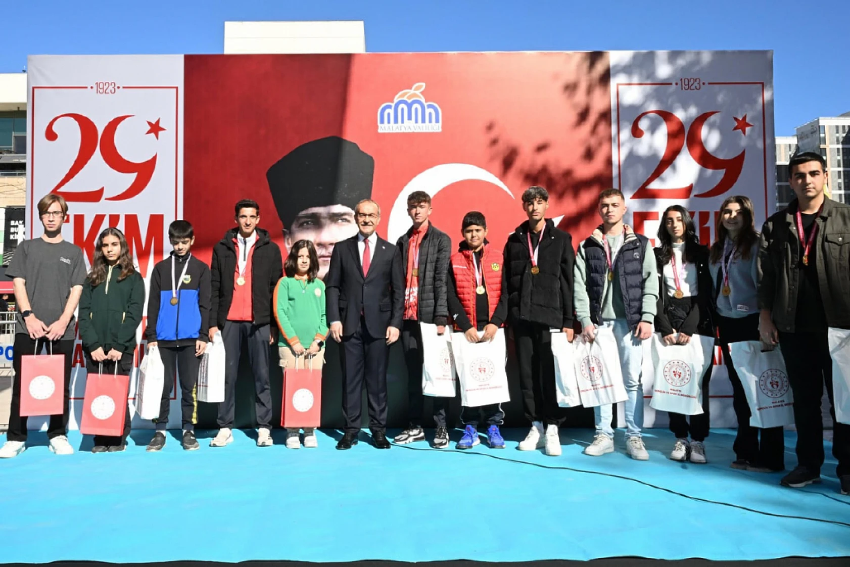 Cumhuriyet Bayramı'nın 101. Yıl Dönümü Coşkuyla Kutlandı