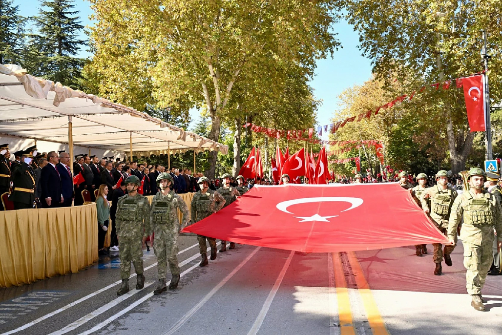 Cumhuriyet Bayramı'nın 101. Yıl Dönümü Coşkuyla Kutlandı