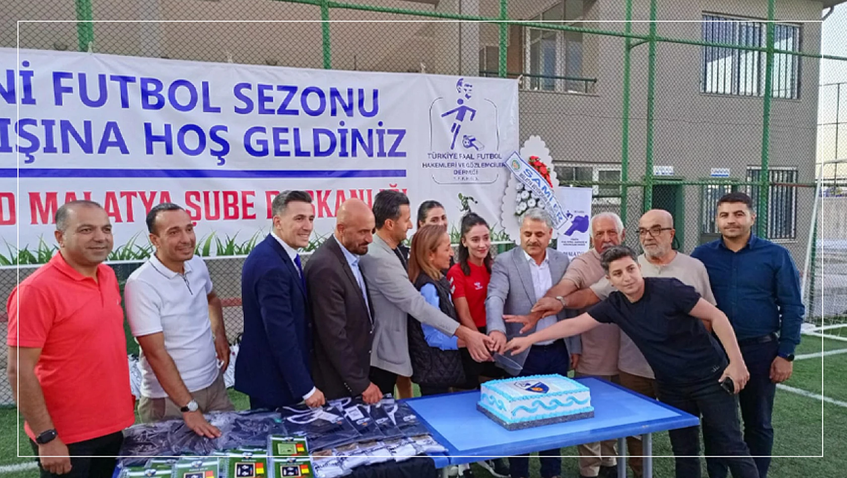 2023-2024 Futbol Sezonu Yeşiltepe Ampude stadında yapılan törenle açtı