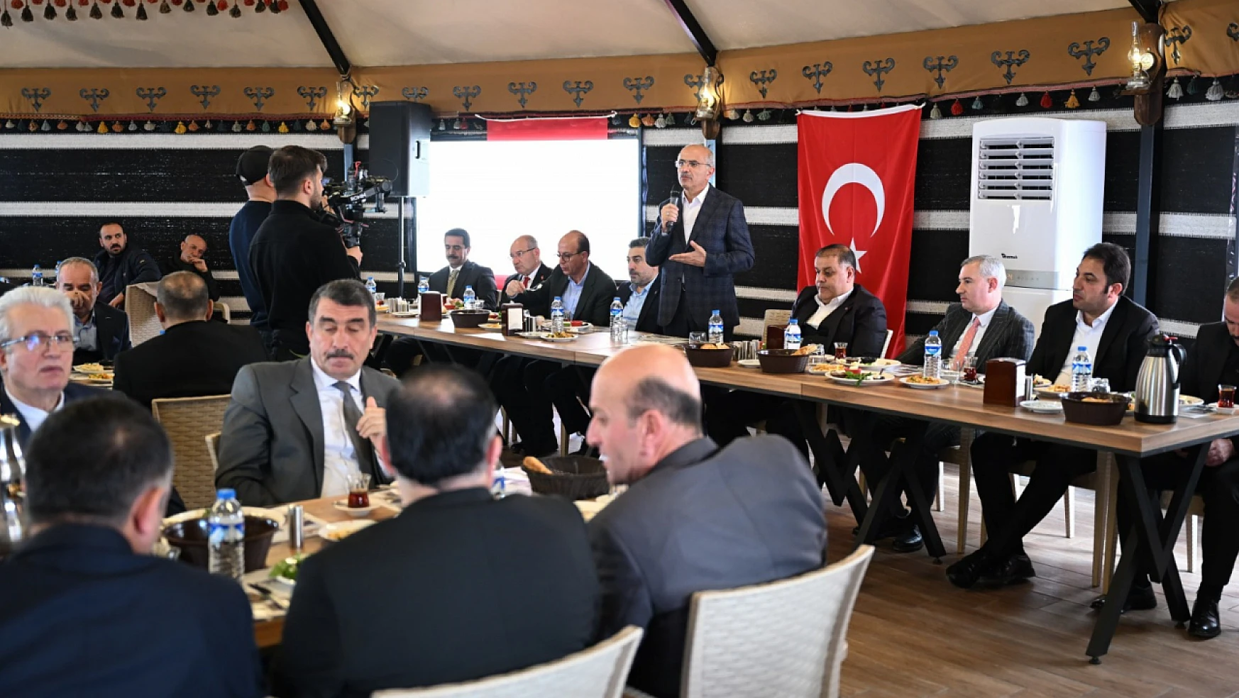 AK Parti ve MHP'li Adaylardan Birlik ve Beraberlik Vurgusu