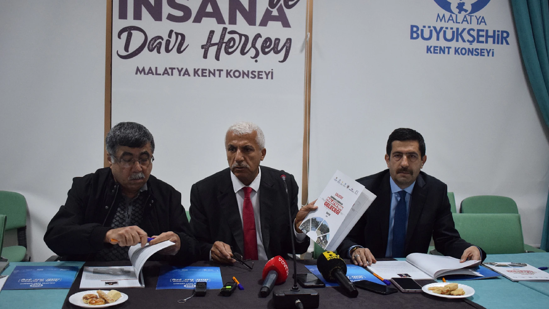 Deprem Sonrası Malatya'nın Geleceği Çalıştayının Raporu tanıtıldı...