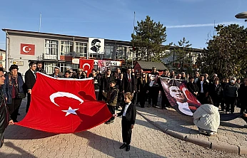 CHP İlçe Başkanları: Atatürk'ü Kalbimizden Silemezsiniz