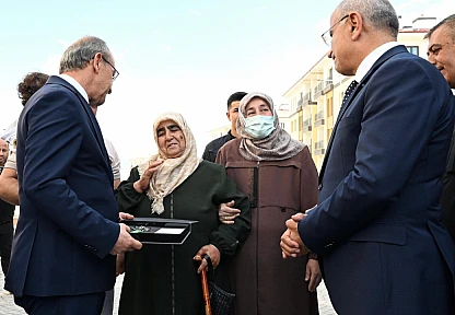 Malatya'da TOKİ'den 1.130 konutun anahtar teslimi yapıldı