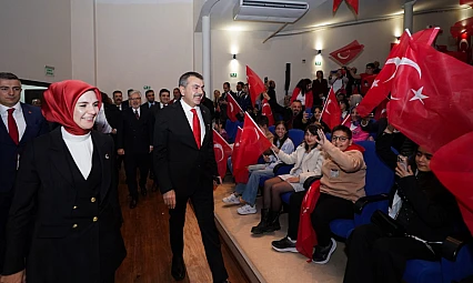 Cumhuriyetin Işığında Yetişen Genç Yetenekler Ödüllerini Aldı