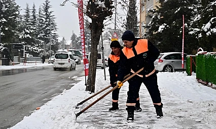 Yeşilyurt Belediyesi Ekipleri 7/24 Sahada