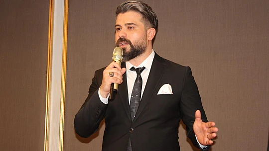 İNTİSAD'da Yeni Dönem: Bayrağı Genç İsim Çağrı Avcu Devraldı