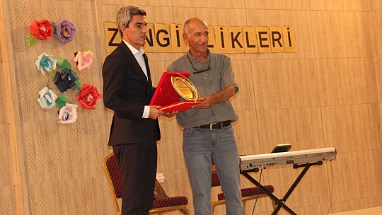 Malatyalı Yazardan Eğitime Destek: Kitap Gelirini Öğrencilere Bağışladı