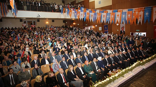 Battalgazi Kadın kolları başkanı Ebru İnanç güven tazeledi..