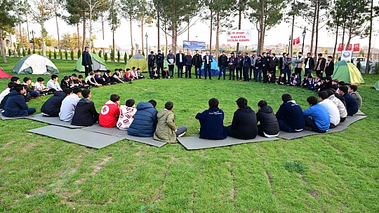 Başkan Güder İzci Kampında...