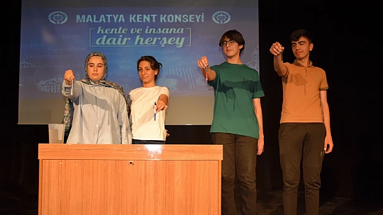 YKS Adaylarına Destek: Malatya'da Motivasyon Etkinliği Düzenlendi