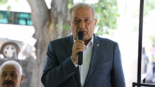 Cömertoğlu: 'CHP'li Belediyelere karşı savunma hakkı vermiyorlar'