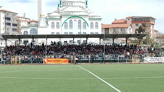 Yeşilyurtspor 3. Lig'e Yükseldi!