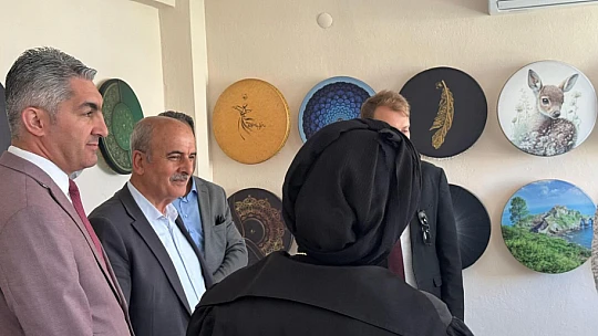 Başkan Özbay Gençlerle Buluştu: 'Vizyonunuz Geleceğe Işık Tutuyor'