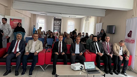 Başkan Özbay Gençlerle Buluştu: 'Vizyonunuz Geleceğe Işık Tutuyor'