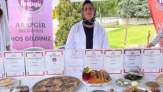 Şef Ömür Akkor'dan Arapgir Mutfağına Tam Not