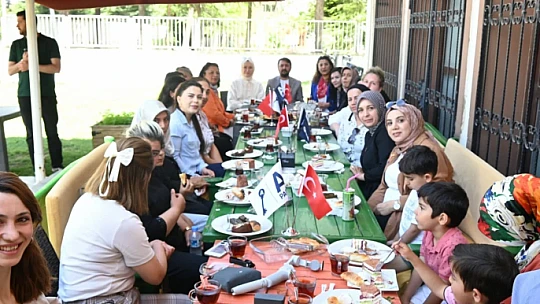 Malatya'da ANAHTAR Parti Saha Çalışmalarını Sürdürüyor