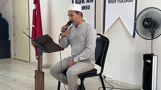 İlkyardım ve İşaret Dili Eğitimini Tamamlayan Kursiyerler Belgelendirildi